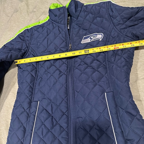 NFL Women's Navy Quilted Jacket with Lime Accents - Picture 2 of 8